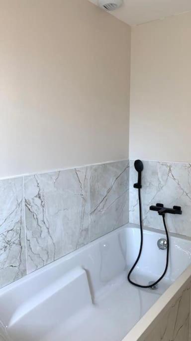 Villa Chic 3 Chambres ,2 Sdb Chatellerault Luaran gambar