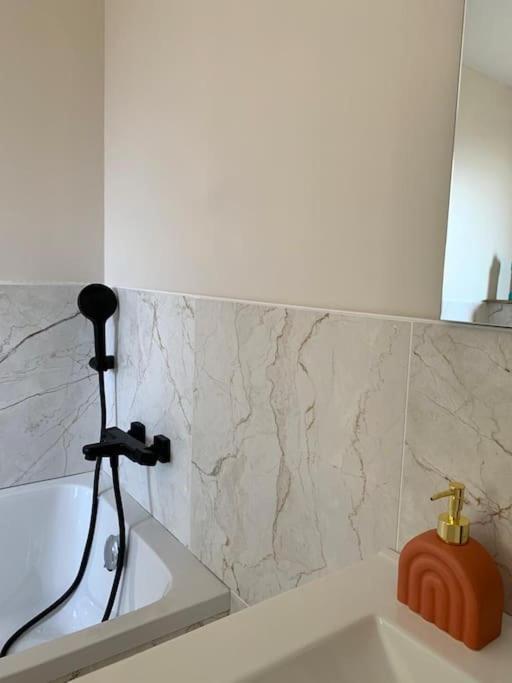 Villa Chic 3 Chambres ,2 Sdb Chatellerault Luaran gambar